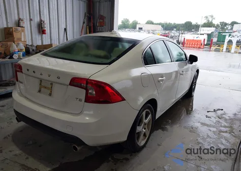 2013 Volvo S60 T5 from USA, damaged, VIN YV1612FSXD2196030